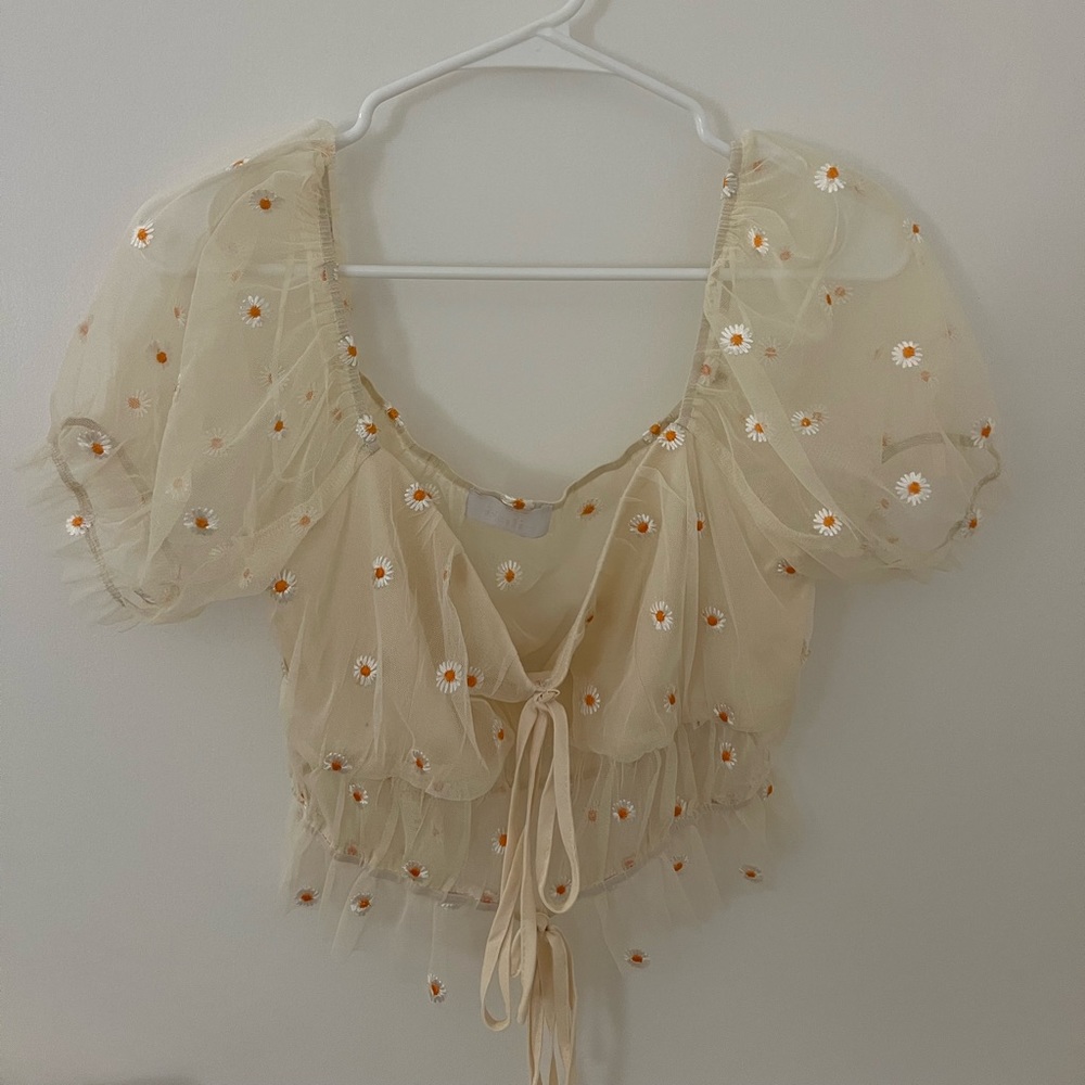 Isalis Daisy Sheer Crop Top sz M